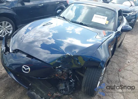 2021 Mazda Mx-5 Miata Grand Touring z USA, uszkodzony, nr VIN JM1NDAD79M0457032